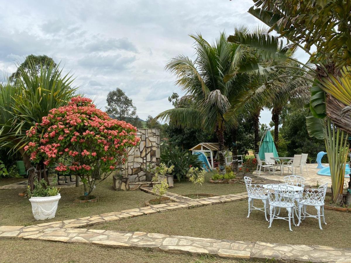 Hospedagem Recanto Das Orquideas Quatis Exterior photo